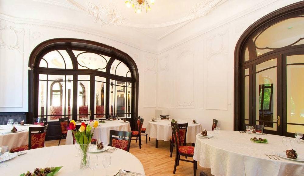 Hotel Palace Băile Govora Exteriér fotografie